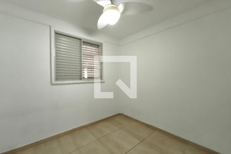 Quarto 2 de apartamento para alugar com 2 quartos, 59m² em Parque Residencial Vila União, Campinas
