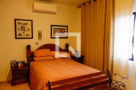 Quarto 1 de casa à venda com 3 quartos, 210m² em Veloso, Osasco