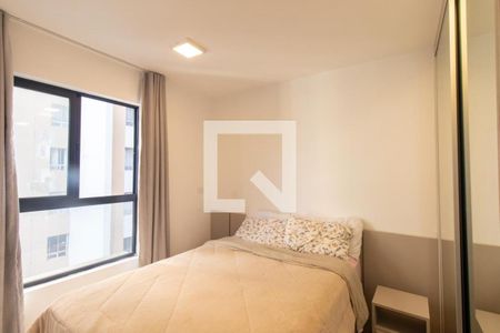 Quarto 2 de apartamento à venda com 2 quartos, 44m² em Água Verde, Curitiba