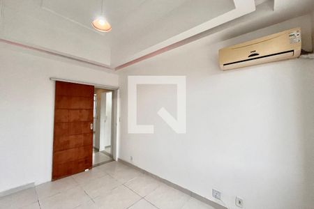 Quarto 1 de apartamento à venda com 3 quartos, 89m² em Leme, Rio de Janeiro