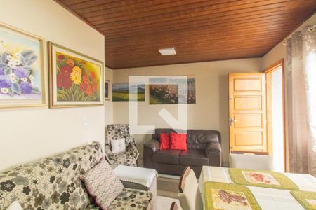 Sala de casa à venda com 3 quartos, 200m² em Atuba, Curitiba