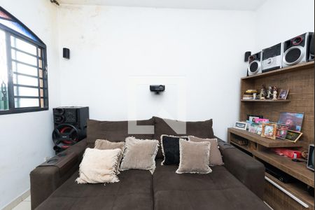 Sala de casa para alugar com 2 quartos, 100m² em Santa Helena, Belo Horizonte