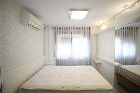 Suíte 1 de apartamento para alugar com 2 quartos, 65m² em Passo D’areia, Porto Alegre