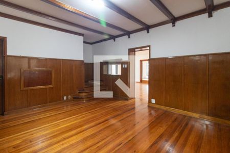 Quarto 1 de casa para alugar com 4 quartos, 1000m² em Tristeza, Porto Alegre