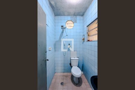 Banheiro de casa à venda com 1 quarto, 245m² em Vila Independencia, São Paulo