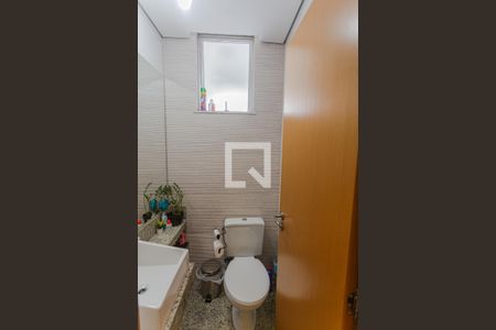 Lavabo na Sala de casa à venda com 3 quartos, 136m² em Renascença, Belo Horizonte