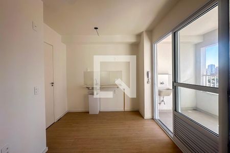 Sala/Cozinha de apartamento à venda com 2 quartos, 36m² em Vila Dom Pedro I, São Paulo