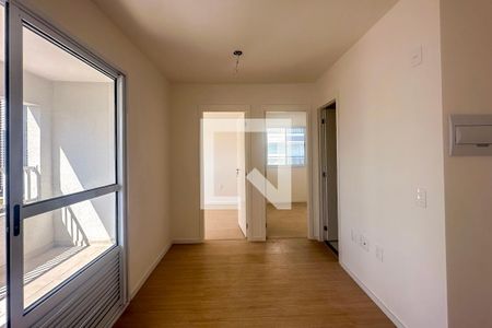 Sala/Cozinha de apartamento à venda com 2 quartos, 36m² em Vila Dom Pedro I, São Paulo