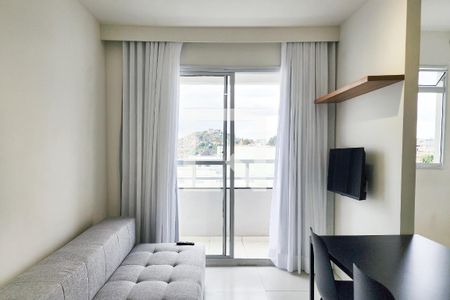 Sala de apartamento para alugar com 2 quartos, 46m² em Santo Cristo, Rio de Janeiro