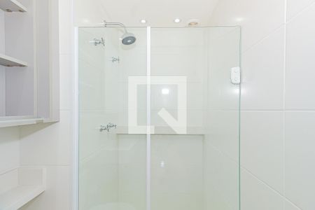 Banheiro de kitnet/studio para alugar com 1 quarto, 32m² em Santo Amaro, São Paulo