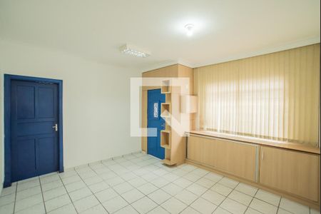 Sala de casa de condomínio para alugar com 2 quartos, 130m² em Vila da Saúde, São Paulo