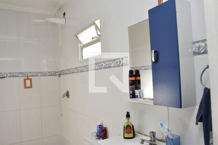 Banheiro da Suíte de casa à venda com 3 quartos, 135m² em Parque Cidade Jardim, Jundiaí