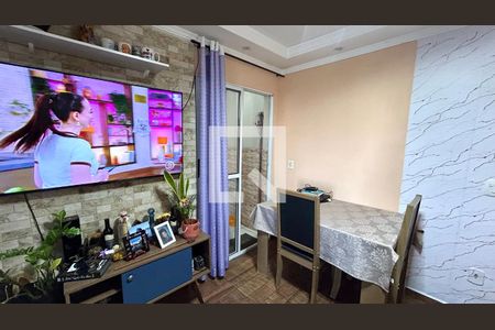 Sala de apartamento para alugar com 2 quartos, 48m² em Jardim do Triunfo, Guarulhos