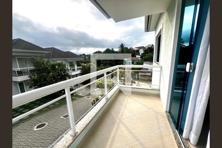 Casa de Condomínio para alugar com 3 quartos, 150m² em Pechincha, Rio de Janeiro