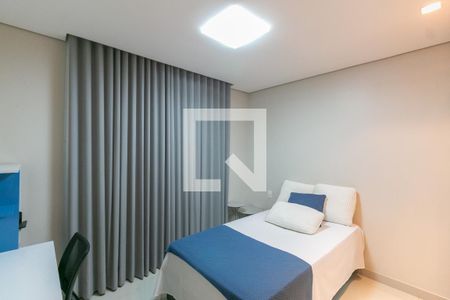 Casa à venda com 3 quartos, 200m² em Planalto, Belo Horizonte