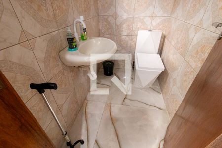 Lavabo de casa de condomínio à venda com 3 quartos, 175m² em Sítio Cercado, Curitiba