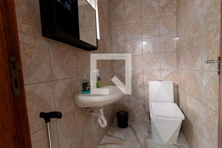 Lavabo de casa de condomínio à venda com 3 quartos, 175m² em Sítio Cercado, Curitiba