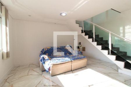 Sala de casa de condomínio à venda com 3 quartos, 175m² em Sítio Cercado, Curitiba