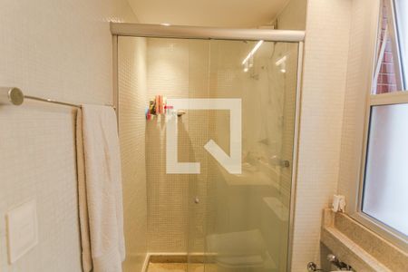 Banheiro da Suíte de apartamento para alugar com 3 quartos, 89m² em Funcionários, Belo Horizonte