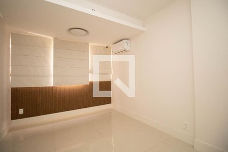 Quarto 1 de apartamento para alugar com 3 quartos, 145m² em Shcs, Brasília