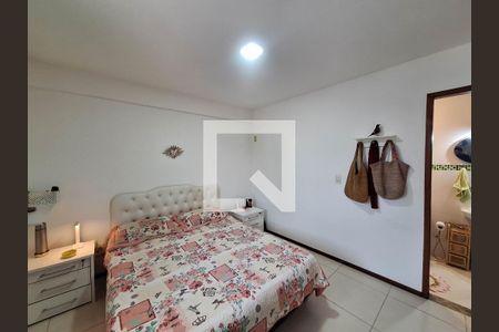 Suíte 1 de apartamento à venda com 2 quartos, 100m² em Itaipu, Niterói