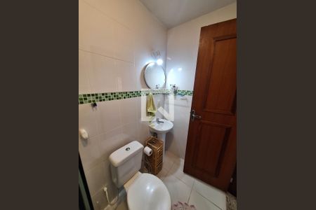 Banheiro da Suíte de apartamento à venda com 2 quartos, 100m² em Itaipu, Niterói