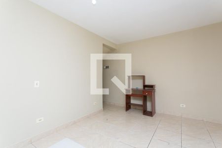 Quarto 1 de casa para alugar com 3 quartos, 125m² em Conjunto Habitacional A. E. Carvalho, São Paulo