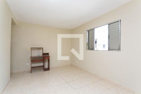 Quarto 1 de casa para alugar com 3 quartos, 125m² em Conjunto Habitacional A. E. Carvalho, São Paulo