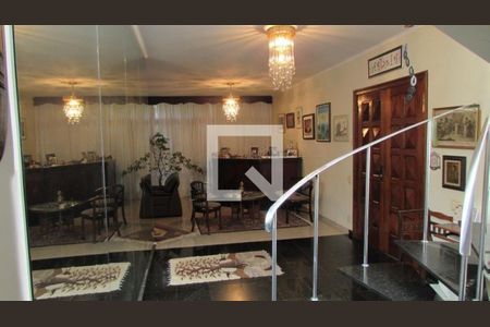 Foto 05 de casa para alugar com 4 quartos, 269m² em Sumaré, São Paulo