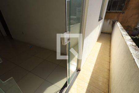 Varanda da sala de casa para alugar com 2 quartos, 59m² em Cabula Vi, Salvador