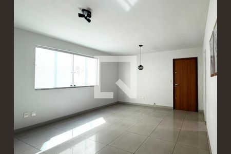 Apartamento à venda com 3 quartos, 98m² em Ipiranga, Belo Horizonte