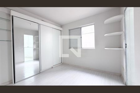 Quarto de apartamento à venda com 3 quartos, 98m² em Ipiranga, Belo Horizonte
