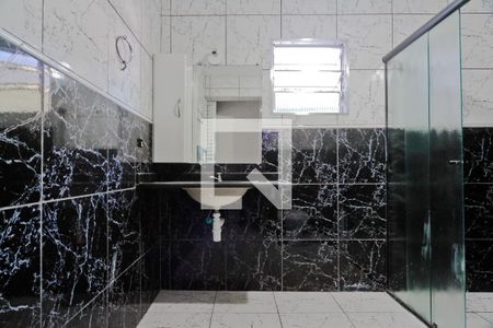 Banheiro de casa para alugar com 1 quarto, 80m² em Vila Souza, São Paulo
