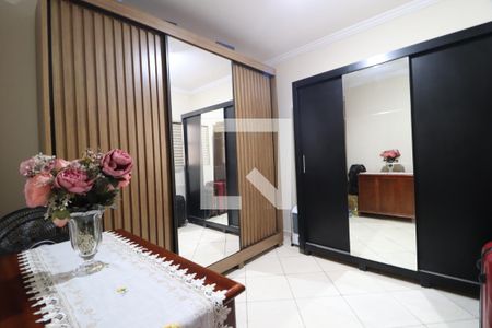 Quarto 2 de casa para alugar com 4 quartos, 243m² em Marta Helena, Uberlândia