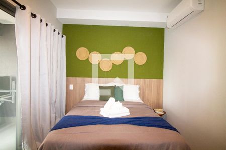 Sala / Quarto - Studio de kitnet/studio à venda com 1 quarto, 30m² em Campo Belo, São Paulo