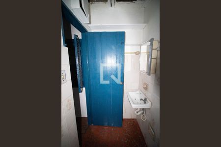 BANHEIRO de casa para alugar com 1 quarto, 40m² em Vila Souza, São Paulo