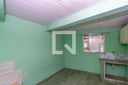 Kitnet de kitnet/studio para alugar com 1 quarto, 35m² em Brás de Pina, Rio de Janeiro