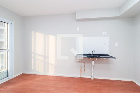 Sala/Cozinha de kitnet/studio para alugar com 1 quarto, 26m² em Parada Xv de Novembro, São Paulo