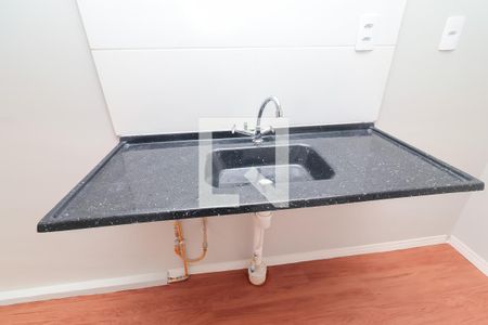 Sala/Cozinha de kitnet/studio para alugar com 1 quarto, 26m² em Parada Xv de Novembro, São Paulo