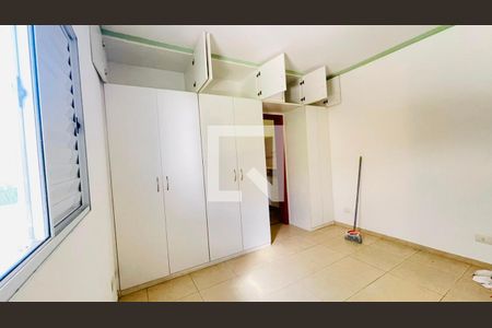 Quarto 2 de casa de condomínio para alugar com 5 quartos, 470m² em Bosque dos Pereiras, Cotia