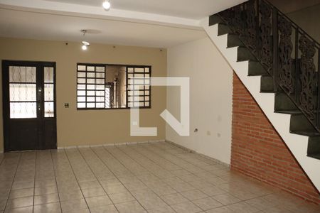 Sala de casa para alugar com 2 quartos, 138m² em Vila Prudente, São Paulo