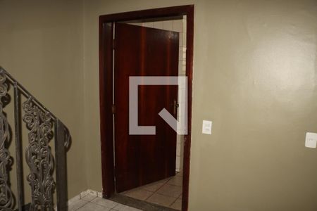 Corredor de casa para alugar com 2 quartos, 138m² em Vila Prudente, São Paulo
