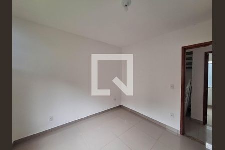 Quarto 1 de casa para alugar com 5 quartos, 250m² em Matapaca, Niterói