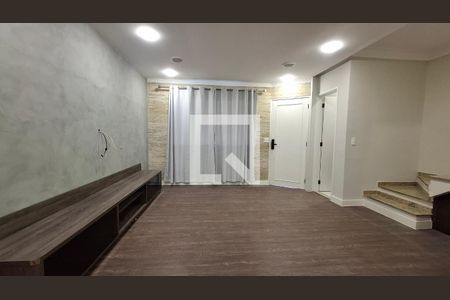 Sala de casa de condomínio à venda com 3 quartos, 118m² em Vila Homero Thon, Santo André