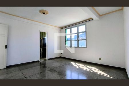Apartamento para alugar com 2 quartos, 120m² em Floresta, Belo Horizonte