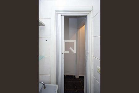 Banheiro Casa 1 de casa à venda com 7 quartos, 338m² em Taboão, Diadema