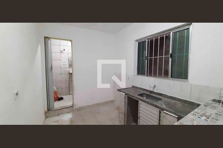Cozinha de casa para alugar com 1 quarto, 30m² em Santa Maria, Osasco