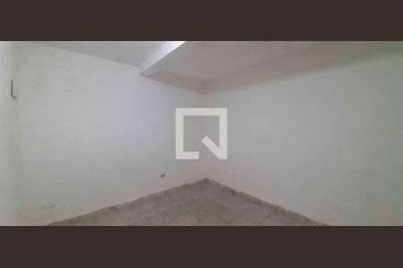 Quarto de casa para alugar com 1 quarto, 30m² em Santa Maria, Osasco