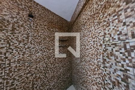 Banheiro da Suíte de casa para alugar com 3 quartos, 200m² em Parque Sao Rafael, São Paulo