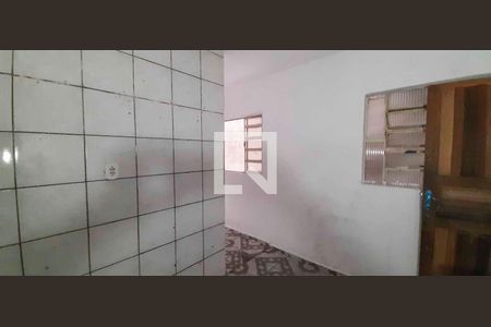 Casa para alugar com 2 quartos, 60m² em Santa Maria, Osasco